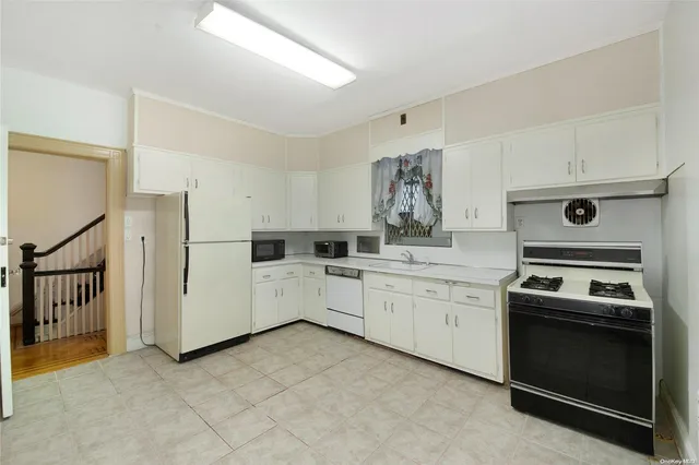 $5,500,000 | 622 Ocean Avenue | Prospect Park South