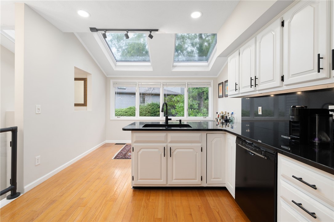4480 Post Road, Unit 7 Warwick, RI 02818 - Photo 13 of 36