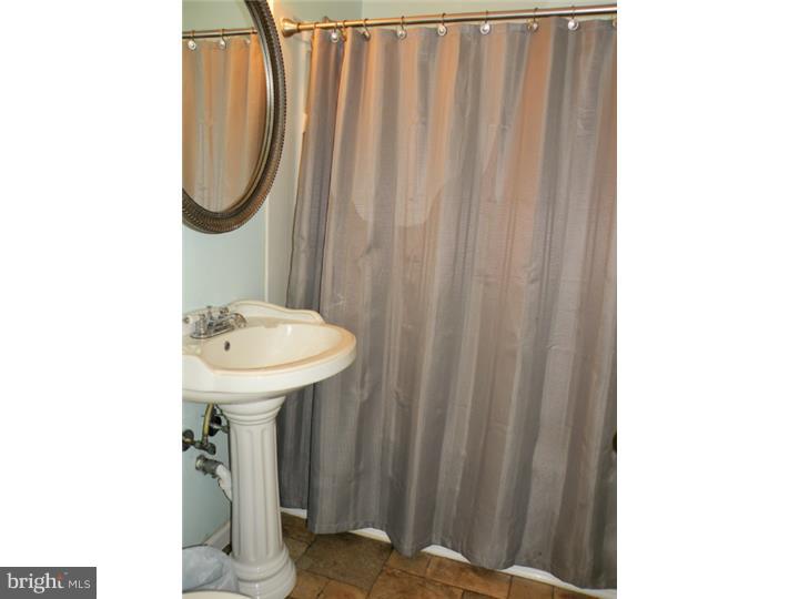 587 Arbor Road Morrisville, PA 19067 - Photo 9 of 20 Bathroom