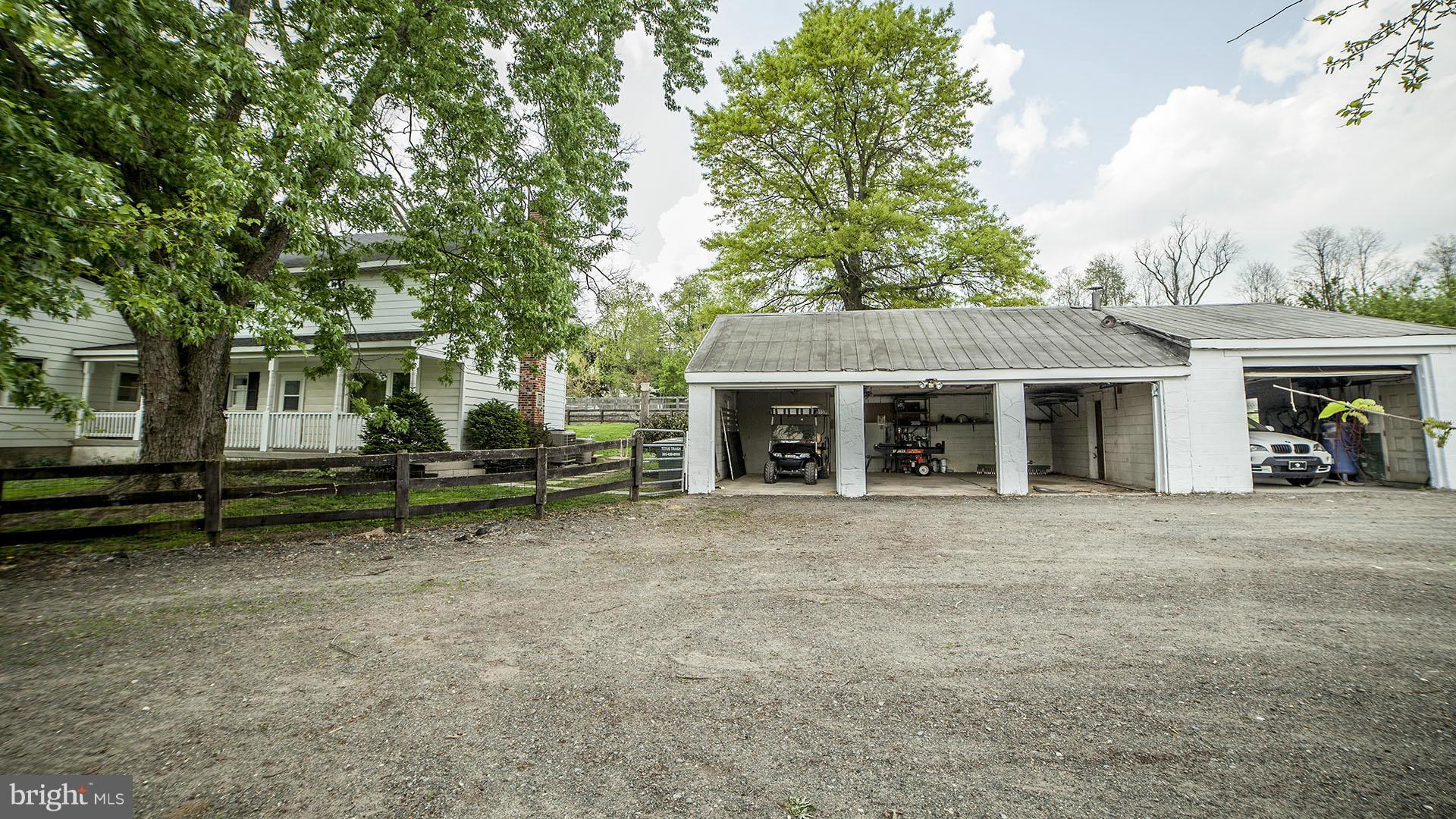28901 Kemptown Road Mount Airy, MD 21771 - Photo 22 of 29 a view of a house with a outdoor space