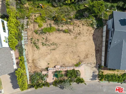 $2,650,000 | 224 Quadro Vecchio Drive, Pacific Palisades, CA 90272