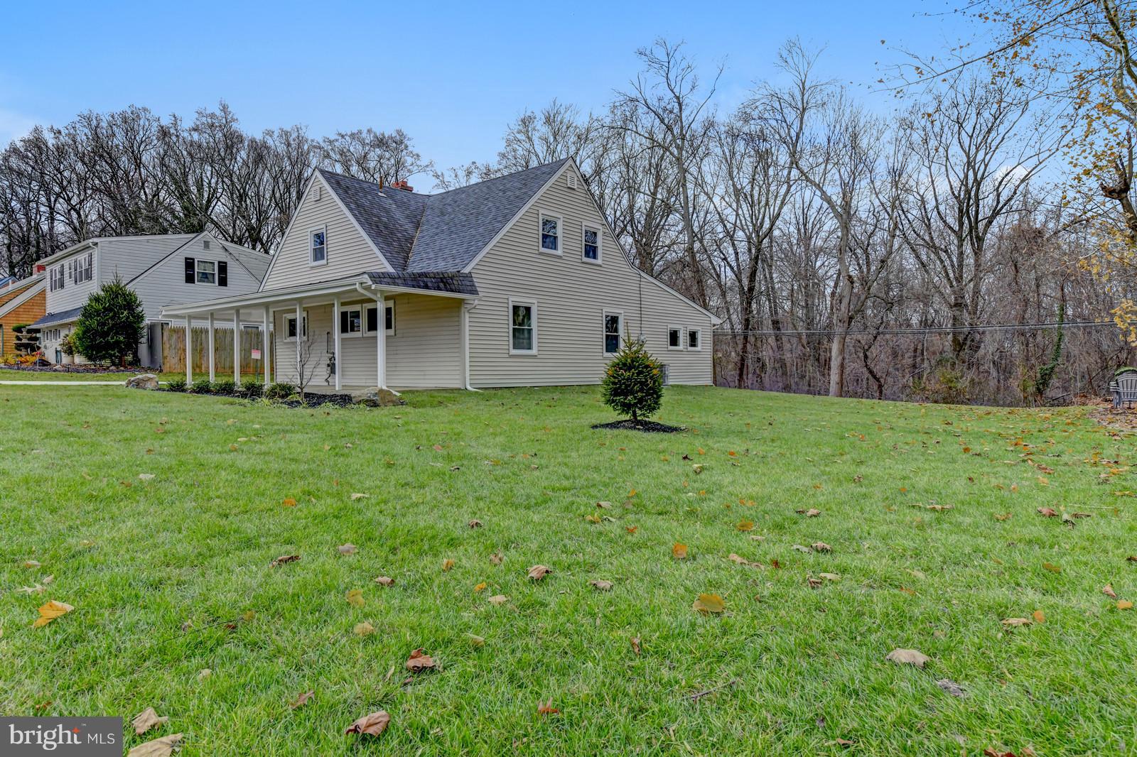 9366 Annapolis Road Philadelphia, PA 19114 - Photo 4 of 26 Gallery Image 4