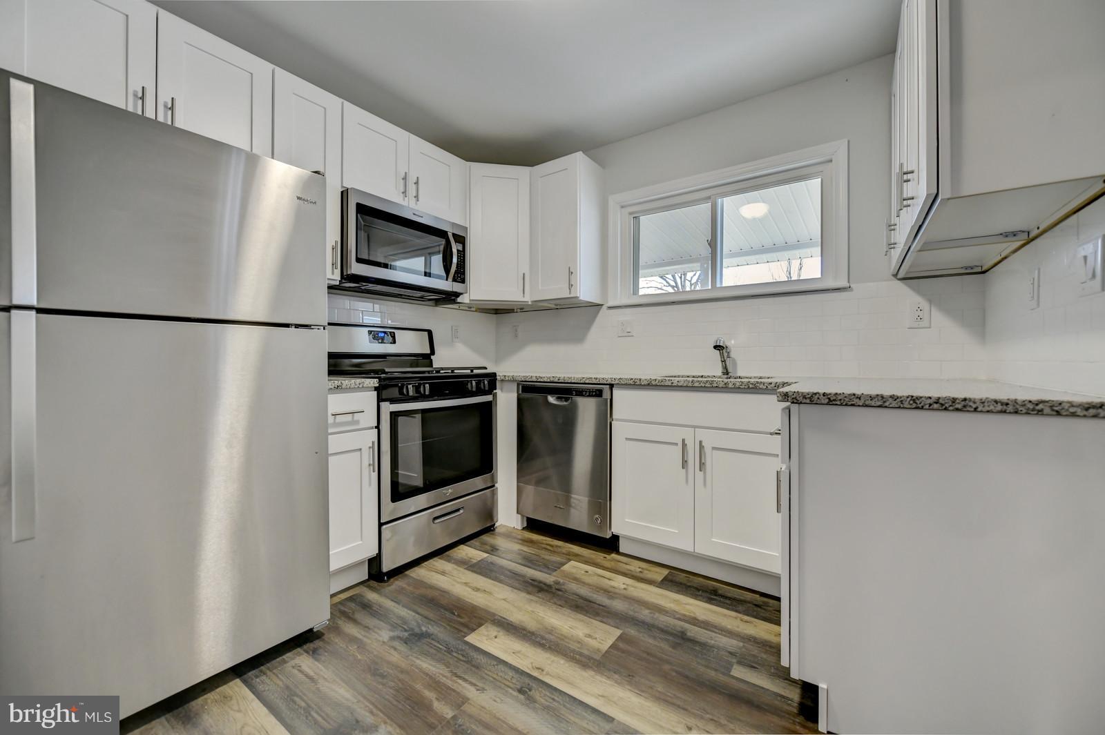 9366 Annapolis Road Philadelphia, PA 19114 - Photo 10 of 26 Gallery Image 10