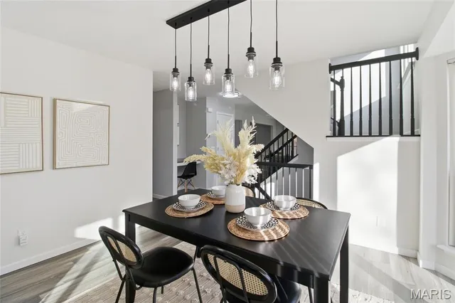 $439,900 | 564 Hickory Manor, Arnold, MO 63010