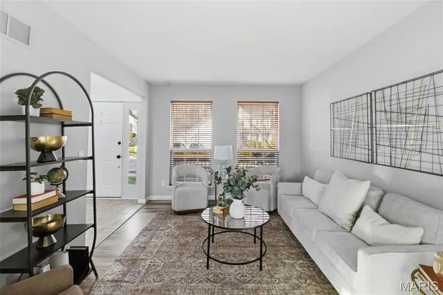 $439,900 | 564 Hickory Manor, Arnold, MO 63010