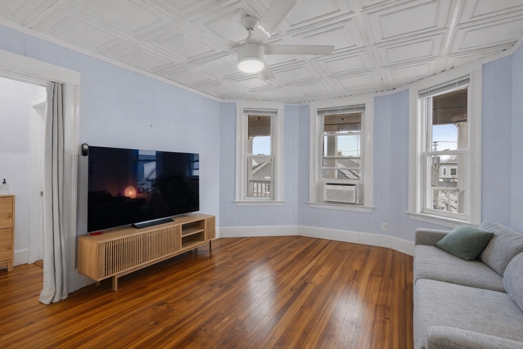 21 Nevada Street, Unit 3 Winthrop, MA 02152 - Photo 3 of 11