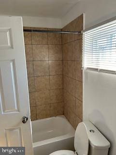 5644 Appletree Street Philadelphia, PA 19139 - Photo 4 of 12 a bathroom with a shower and a toilet