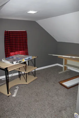 $160,000 | 432 Lakin Street, Osage City, KS 66523