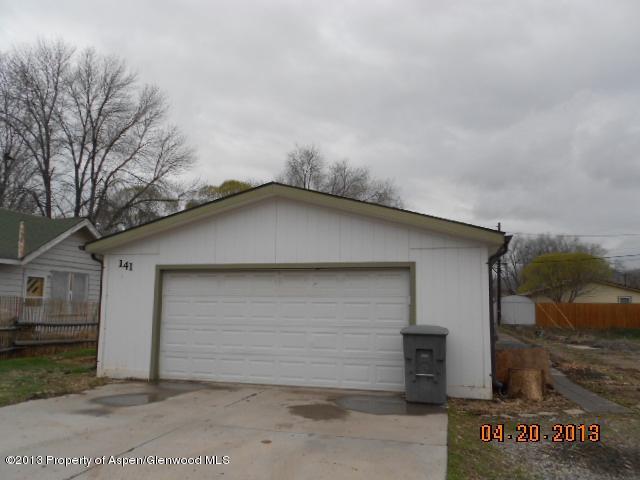 141 Daniel Avenue Rifle, CO 81650 - Photo 2 of 13 front view of a house