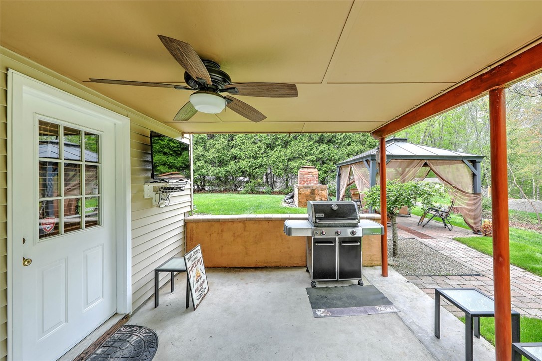 89 Swan Road Smithfield, RI 02917 - Photo 40 of 47