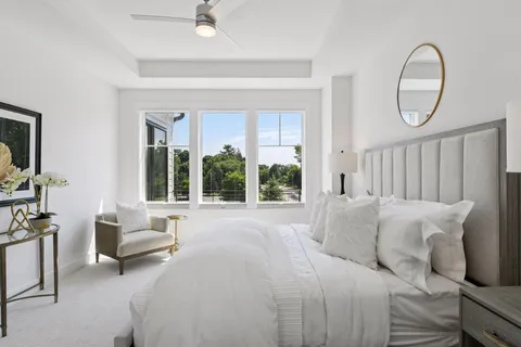 $1,310,000 | 5651 Buffington Lane, Shorewood, MN 55331