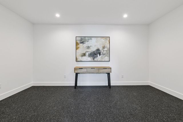 $1,310,000 | 5651 Buffington Lane, Shorewood, MN 55331