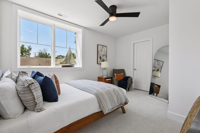 $1,310,000 | 5651 Buffington Lane, Shorewood, MN 55331