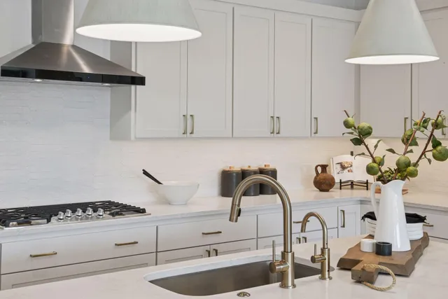 $1,310,000 | 5651 Buffington Lane, Shorewood, MN 55331