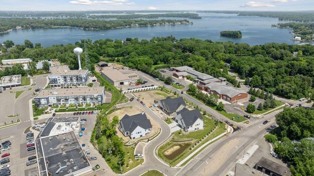 $1,310,000 | 5651 Buffington Lane, Shorewood, MN 55331