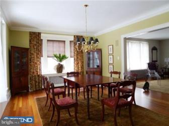 407 St Davids Road Wayne, PA 19087 - Photo 4 of 12 Dining Room