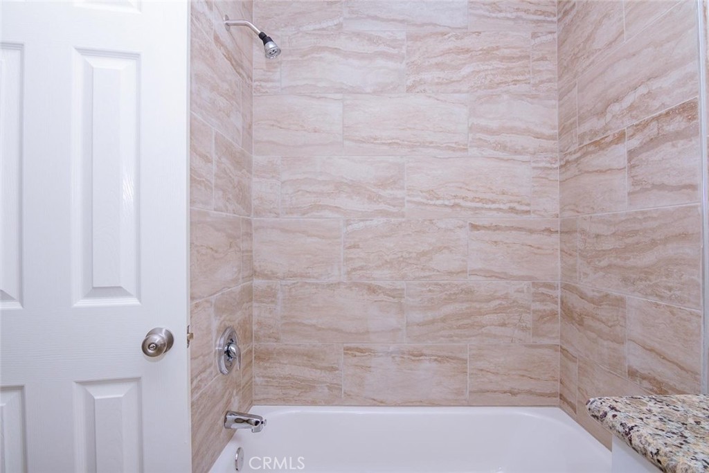 1368 Indian Sage Road Lancaster, CA 93534 - Photo 20 of 43 Full Bath