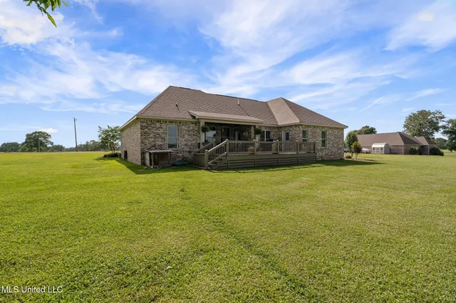 $464,500 | 446 Newman Camp Road, Sumrall, MS 39482
