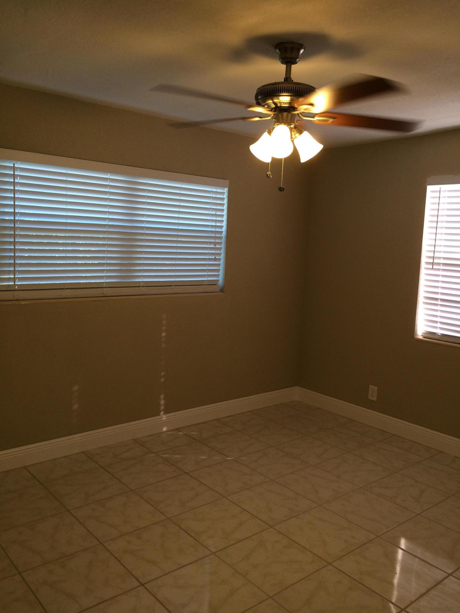 351 West 16th Way Riviera Beach, FL 33404 - Photo 15 of 20 Guest Bed 3