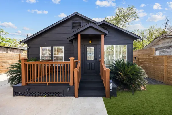 $600,000 | 1310 Walton Street, Houston, TX 77009