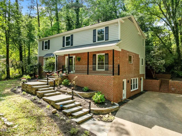 $848,000 | 1509 Cumberland Road, Chapel Hill, NC 27514