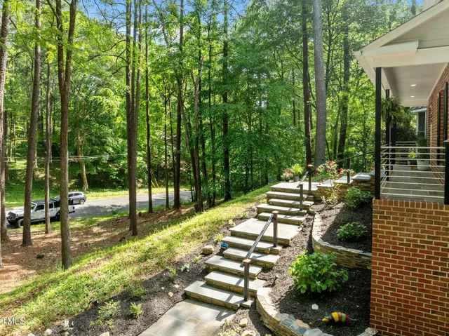$848,000 | 1509 Cumberland Road, Chapel Hill, NC 27514