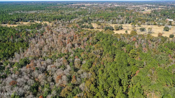 $229,637 | 1 Dap Road East, Moss Point, MS 39562