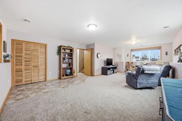 $439,900 | 4236 38th Avenue South, Fargo, ND 58104