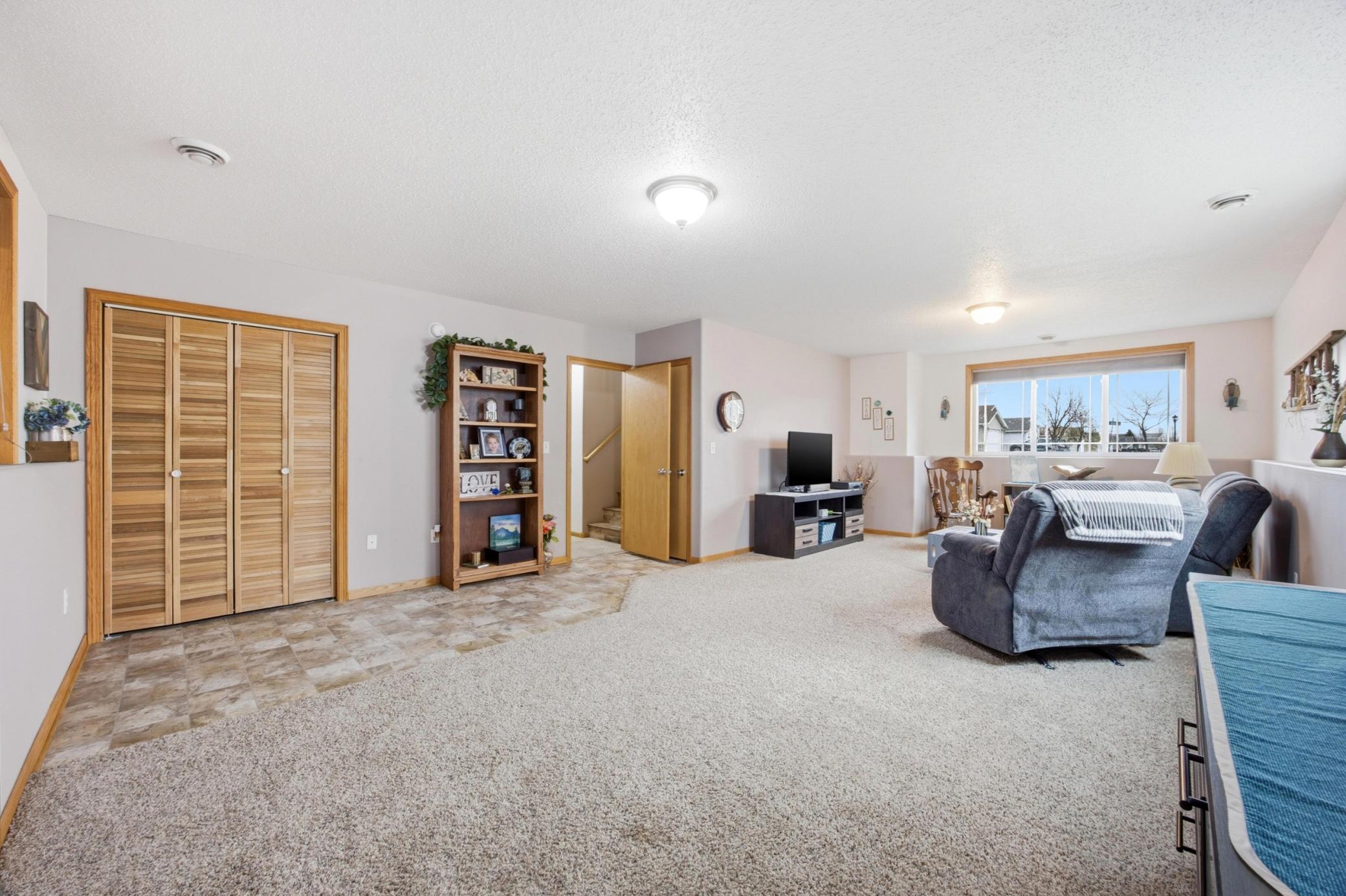 4236 38th Avenue South Fargo, ND 58104 - Photo 19 of 30