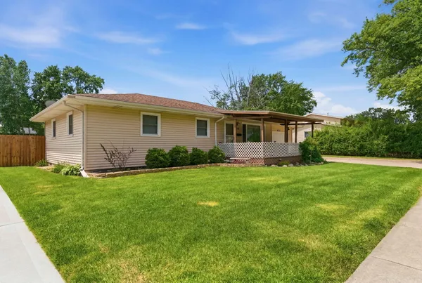 $220,000 | 5457 Redwood Avenue, Portage, IN 46368