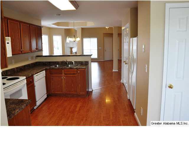 3094 Summit Drive Fultondale, AL 35068 - Photo 7 of 16