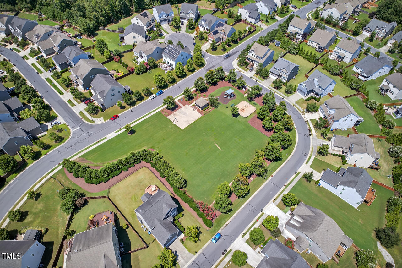 135 Shadow Hawk Drive Durham, NC 27713 - Photo 48 of 50 54