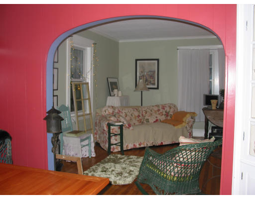 8 Romola Road Worcester, MA 01609 - Photo 3 of 7 Gallery Image 3