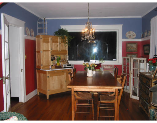 8 Romola Road Worcester, MA 01609 - Photo 4 of 7 Gallery Image 4