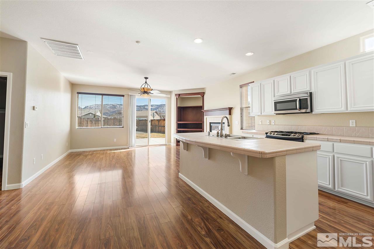 10590 Moss Wood Court Reno, NV 89521 - Photo 9 of 39 Photo 9