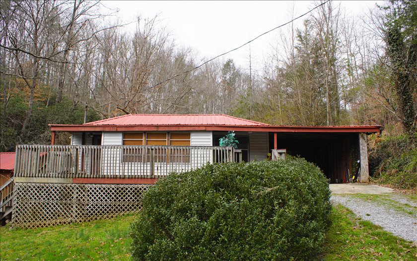 1940 Candy Mountain Road Murphy, NC 28906 - Photo 1 of 1 Main View