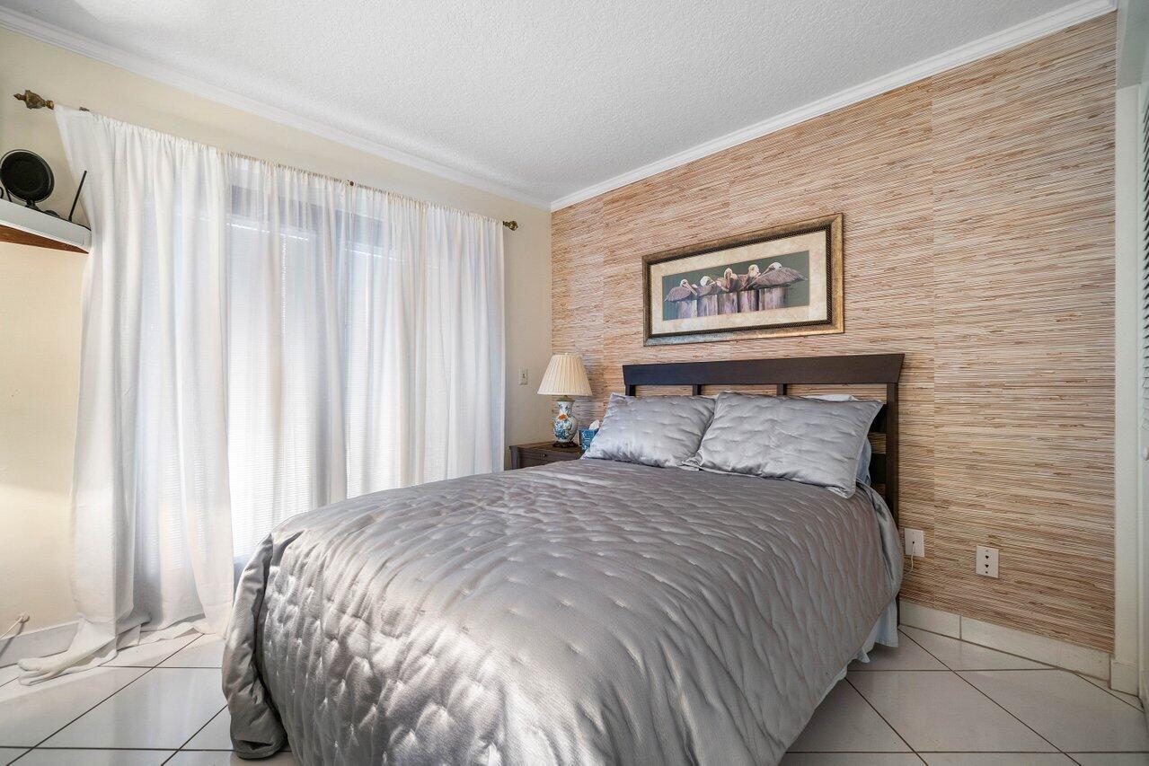 7255 Wilson Road West Palm Beach, FL 33413 - Photo 35 of 70 030-7255WilsonRoad-WestPalmBeach-FL-3341
