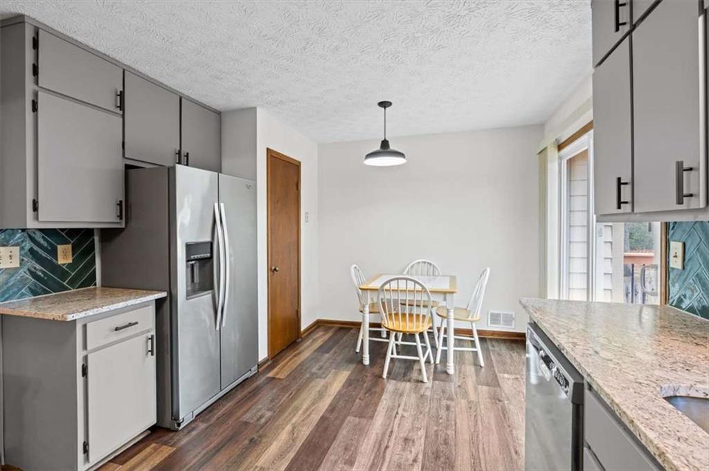 321 Roses Creek Drive Lawrenceville, GA 30044 - Photo 12 of 40