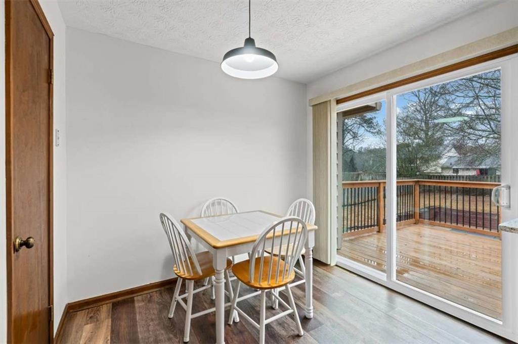 321 Roses Creek Drive Lawrenceville, GA 30044 - Photo 14 of 40