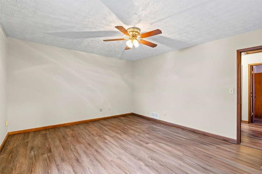 321 Roses Creek Drive Lawrenceville, GA 30044 - Photo 18 of 40