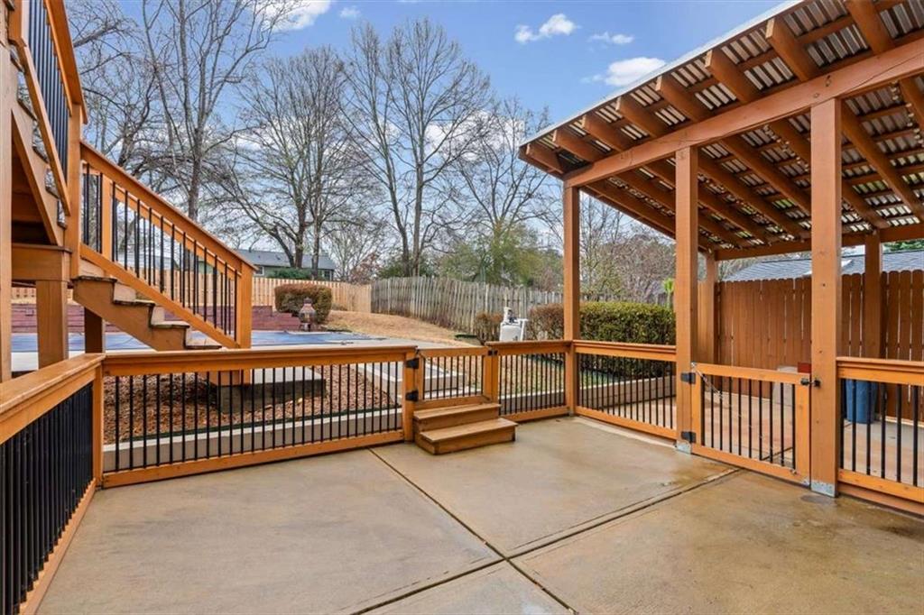 321 Roses Creek Drive Lawrenceville, GA 30044 - Photo 33 of 40