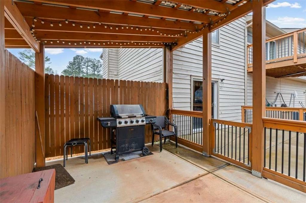 321 Roses Creek Drive Lawrenceville, GA 30044 - Photo 34 of 40