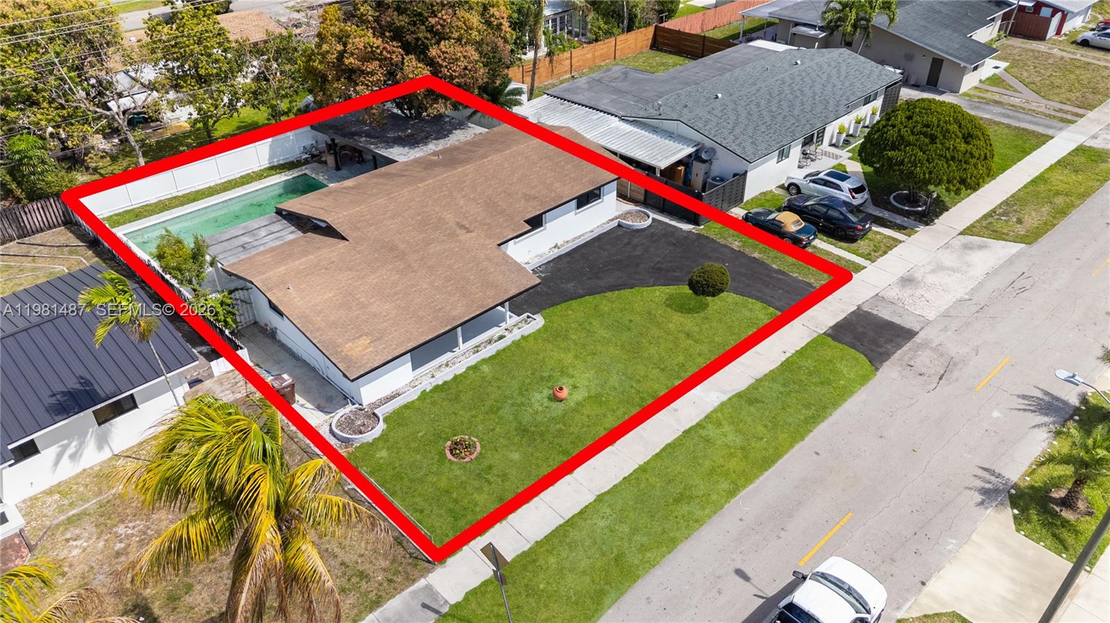 921 West 50th Place Hialeah, FL 33012 - Photo 47 of 54