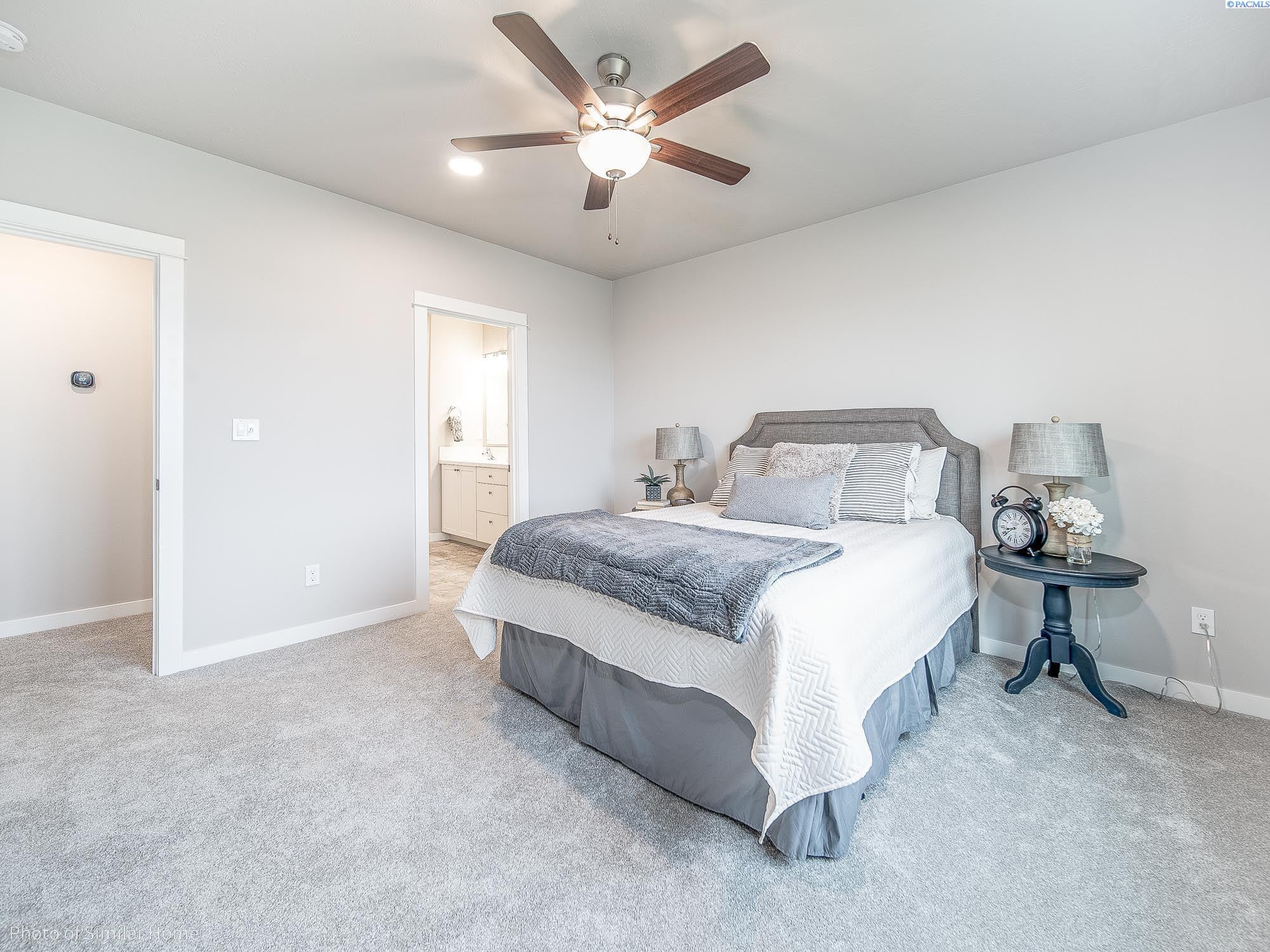 406 Stardust Court Grandview, WA 98930 - Photo 17 of 17 Gallery Image 17