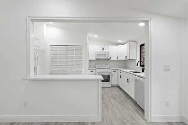 $569,999 | 10045 Southwest 137th Court, Unit 10045, Miami, FL 33186