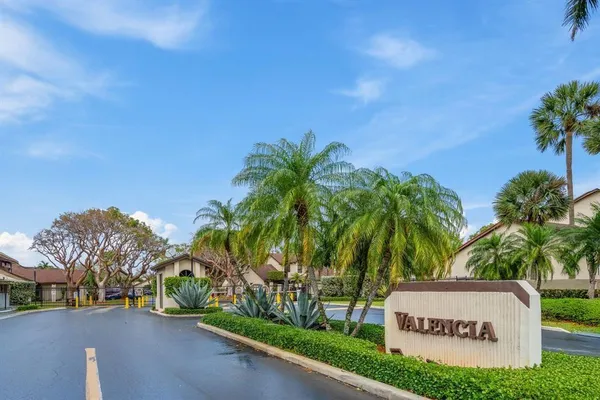 $569,999 | 10045 Southwest 137th Court, Unit 10045, Miami, FL 33186