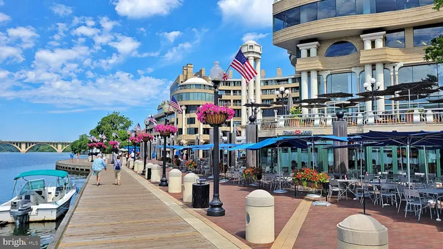 $7,800 | 3030 K Street Northwest, Unit 204, Washington, DC 20007