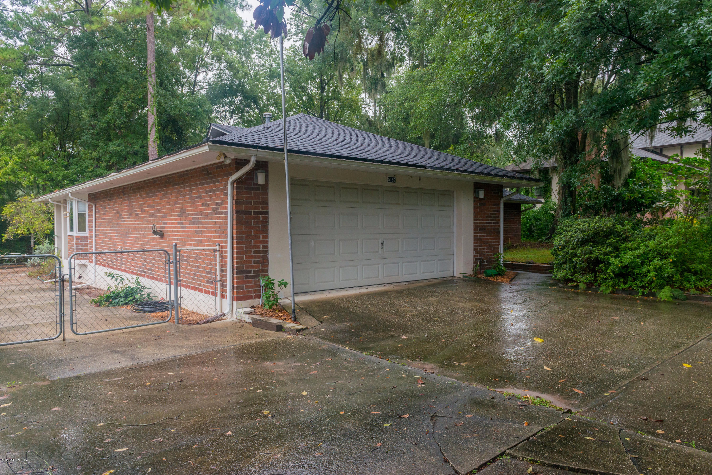 5159 Bedford Road Jacksonville, FL 32207 - Photo 7 of 34 ND8_0439
