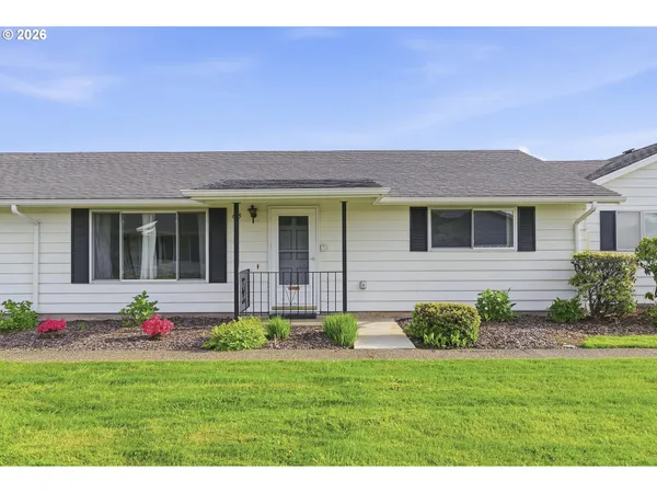 $210,000 | 618 Northeast Fleming Avenue, Gresham, OR 97030