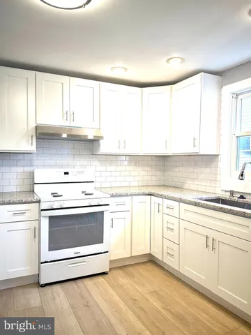 $2,700 | 653 Pine Street, Bristol, PA 19007